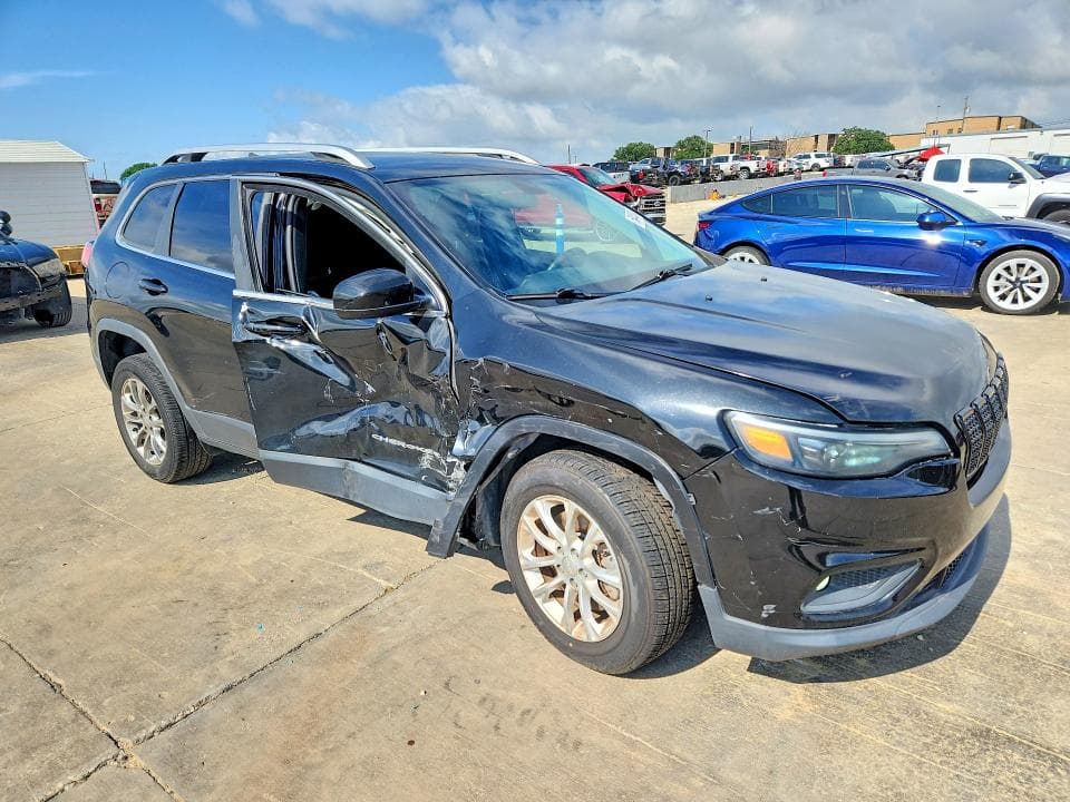 2019 JEEP CHEROKEE LATITUDE 4