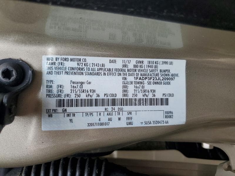 2018 FORD FOCUS SE 12