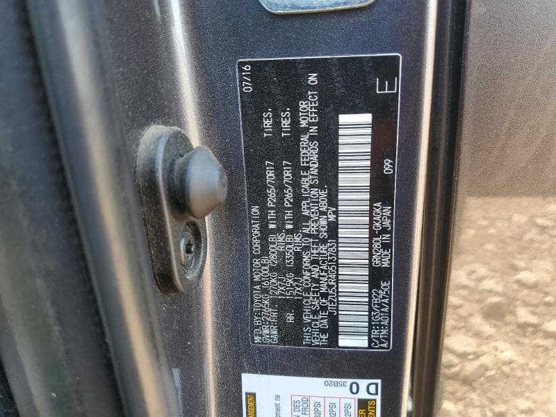 2016 TOYOTA 4RUNNER SR5 14