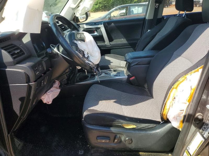 2016 TOYOTA 4RUNNER SR5 7