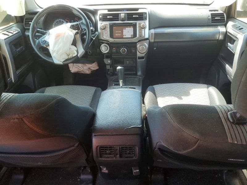 2016 TOYOTA 4RUNNER SR5 8