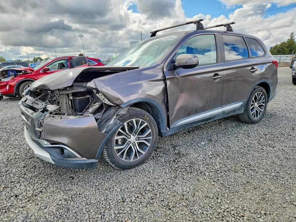 2016 MITSUBISHI OUTLANDER SE - 1