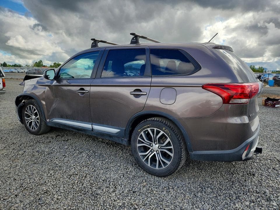 2016 MITSUBISHI OUTLANDER SE 2