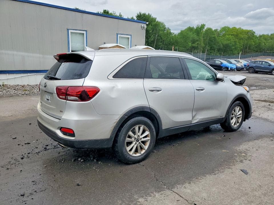 2019 KIA SORENTO LX 3