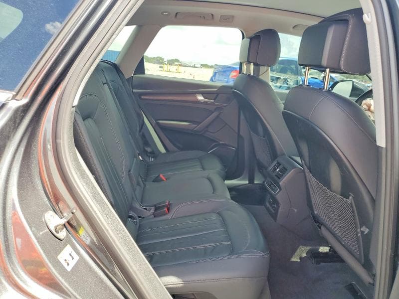 2022 AUDI Q5 PREMIUM 45 10