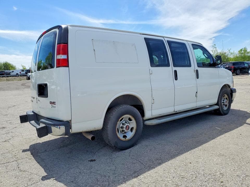 2020 GMC SAVANA G2500 3