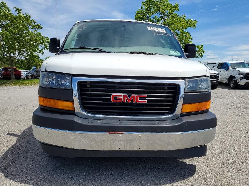 2020 GMC SAVANA G2500 5