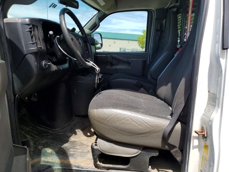 2020 GMC SAVANA G2500 7