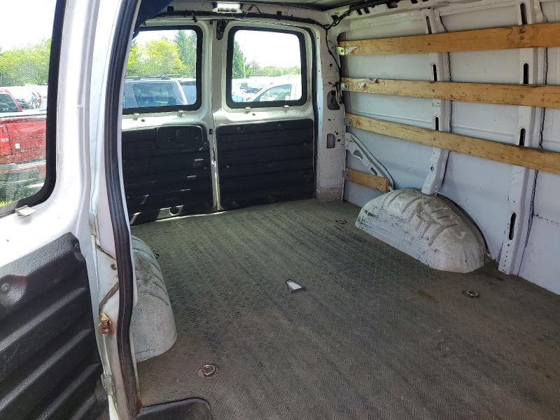 2020 GMC SAVANA G2500 10