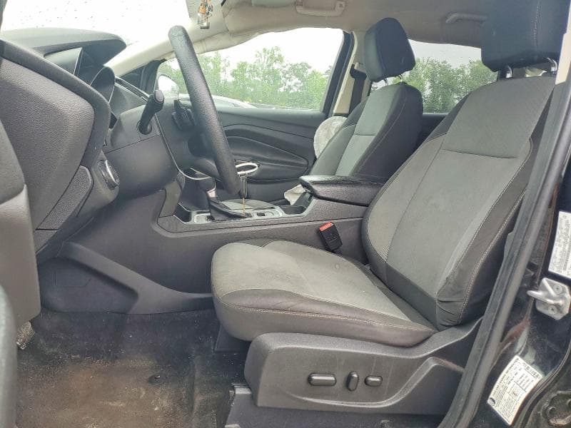 2017 FORD ESCAPE SE 7