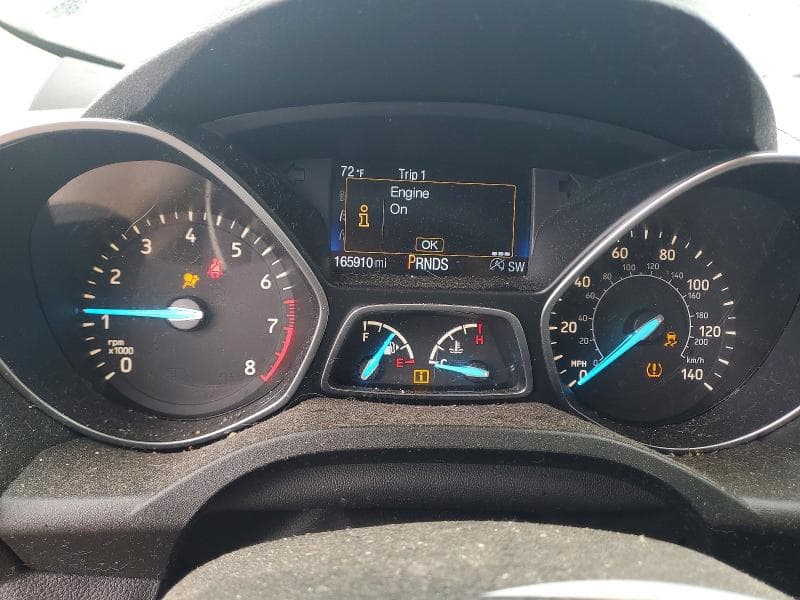 2017 FORD ESCAPE SE 9