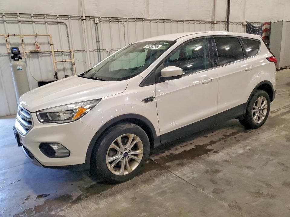 2019 FORD ESCAPE SE SE - 1