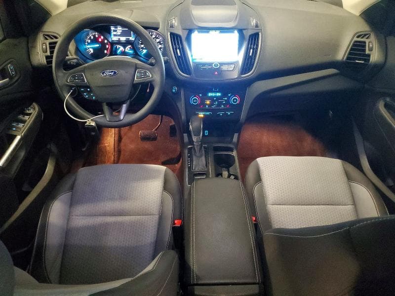 2019 FORD ESCAPE SE SE 9