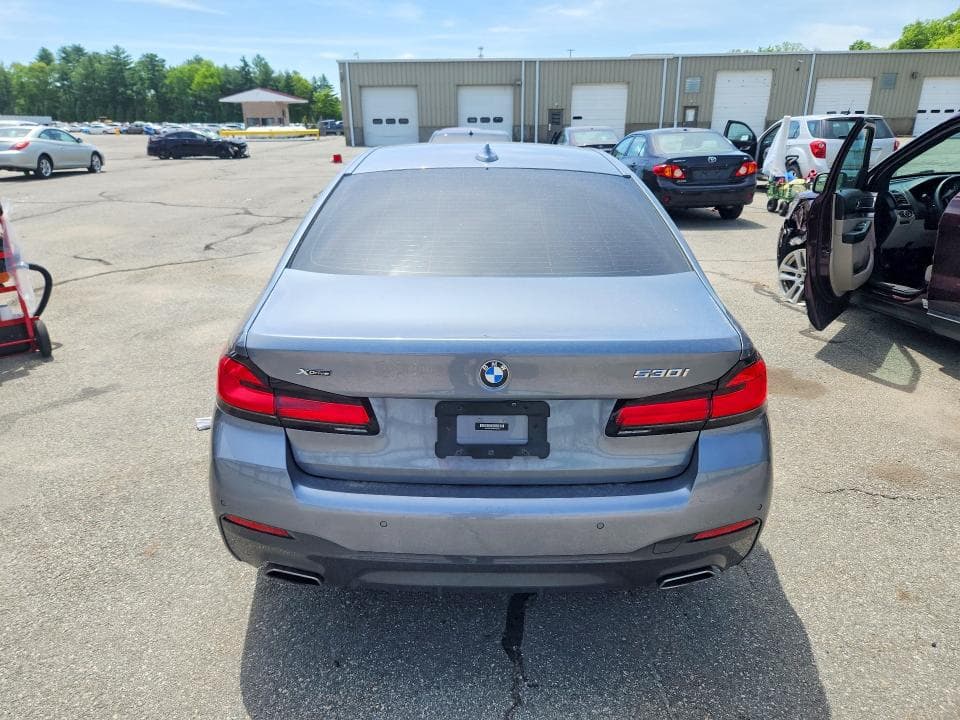 2022 BMW 530 XI 6