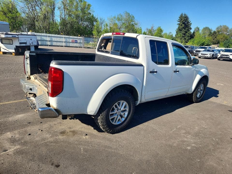 2017 NISSAN FRONTIER SV 3