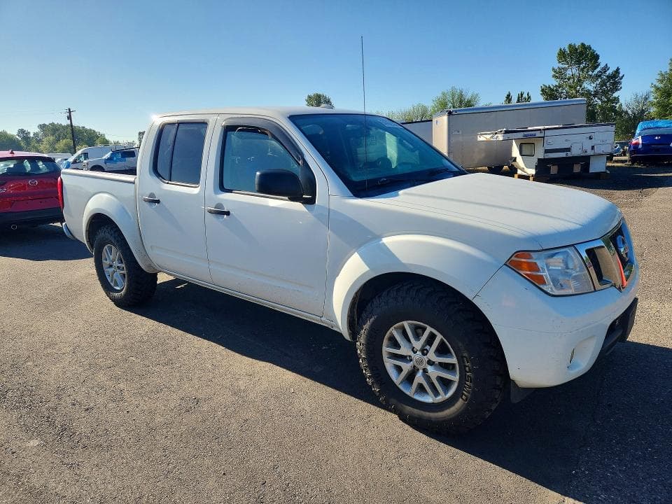 2017 NISSAN FRONTIER SV 4