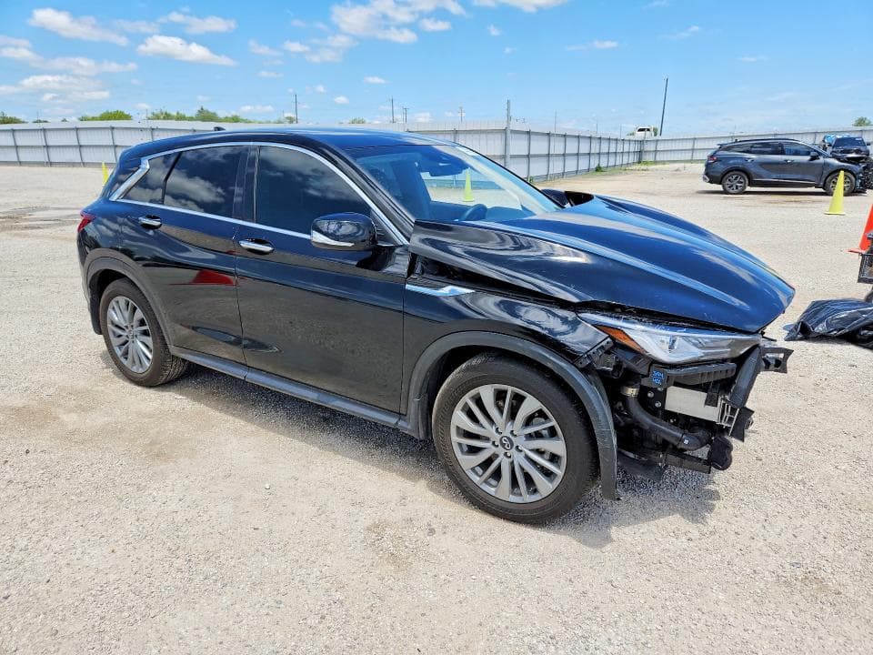 2025 INFINITI QX50 PURE 4
