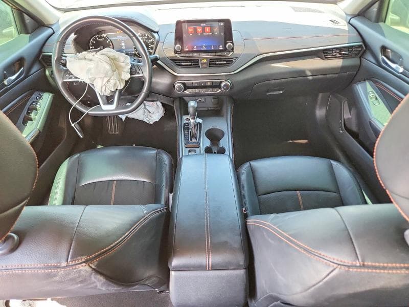 2022 NISSAN ALTIMA SR 8