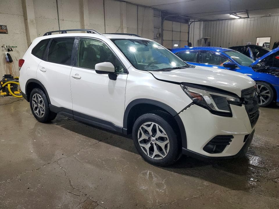 2023 SUBARU FORESTER PREMIUM PREMIUM 4