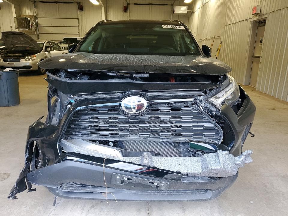 2025 TOYOTA RAV4 HYBRID XLE XLE 5