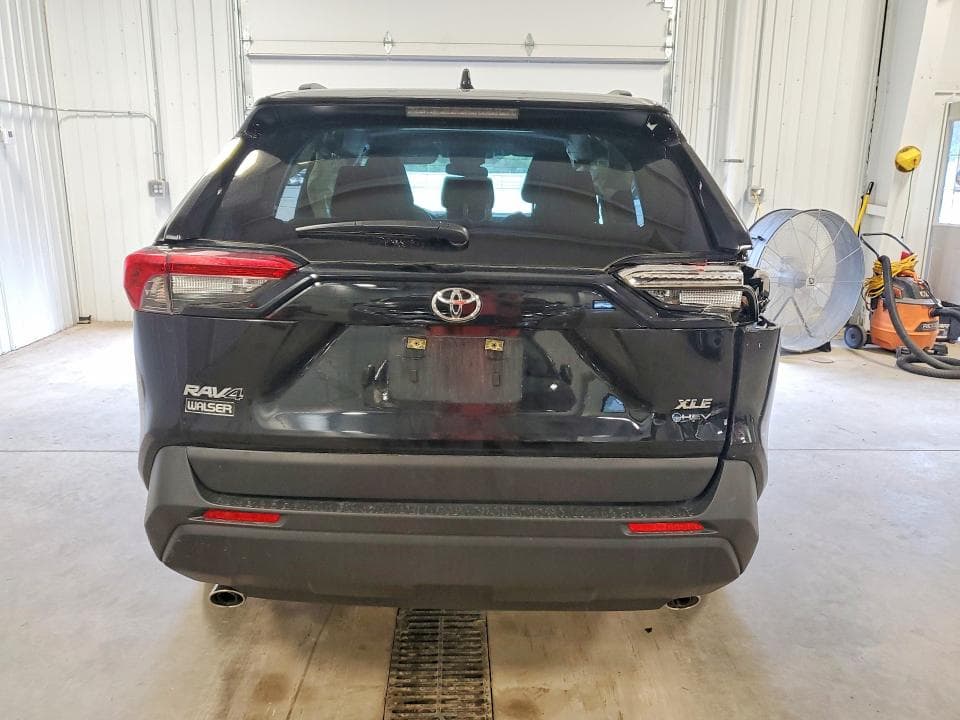 2025 TOYOTA RAV4 HYBRID XLE XLE 6