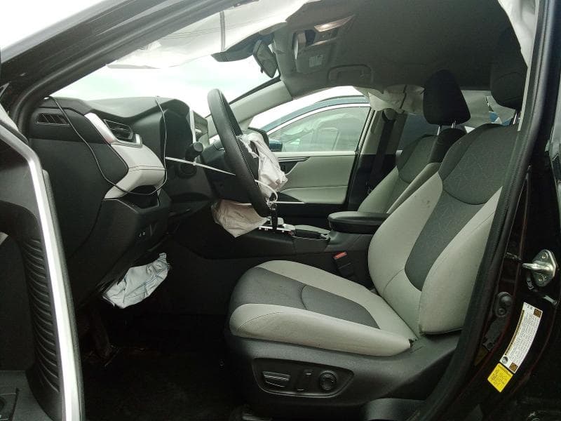 2025 TOYOTA RAV4 HYBRID XLE XLE 7