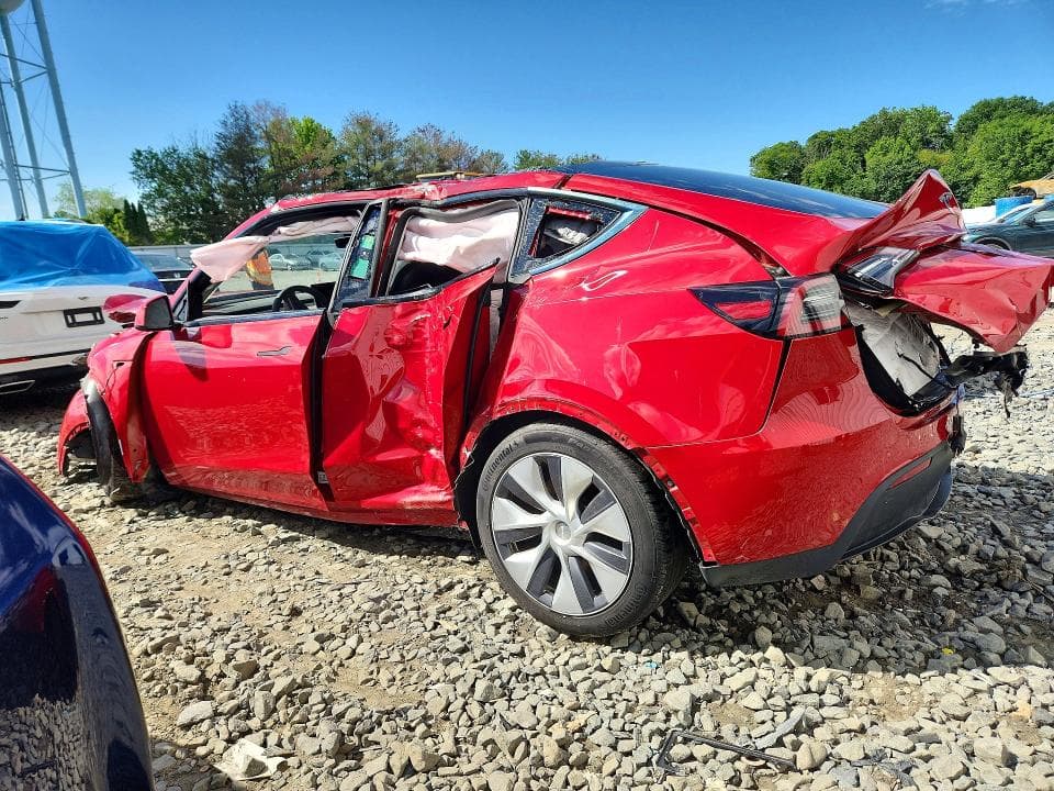 2023 TESLA MODEL Y 2