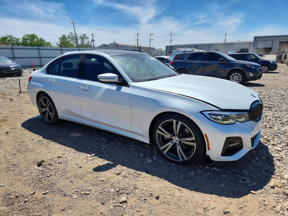 2020 BMW 330XI 4