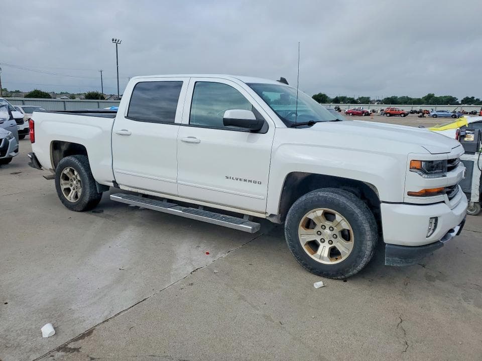 2017 CHEVROLET SILVERADO K1500 LT K1500 LT 4