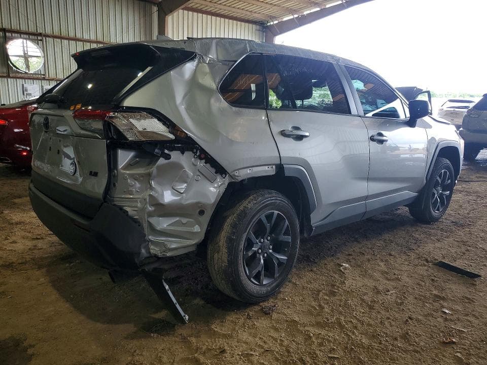 2025 TOYOTA RAV4 LE 3