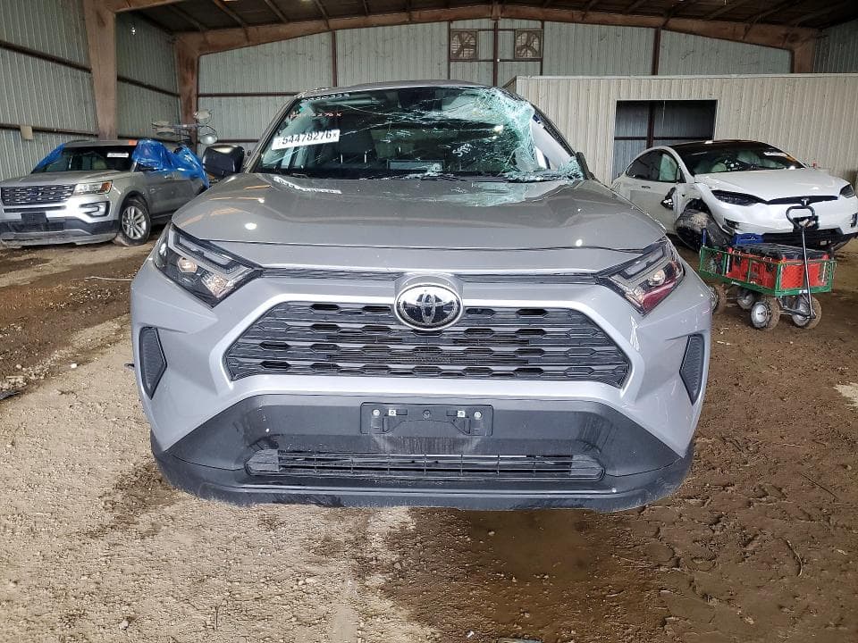 2025 TOYOTA RAV4 LE 5