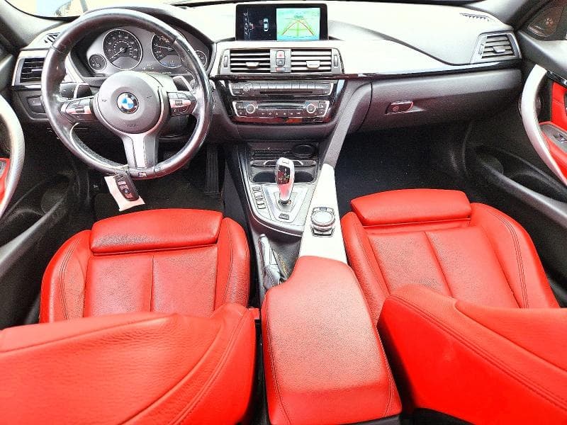 2017 BMW 330E 8