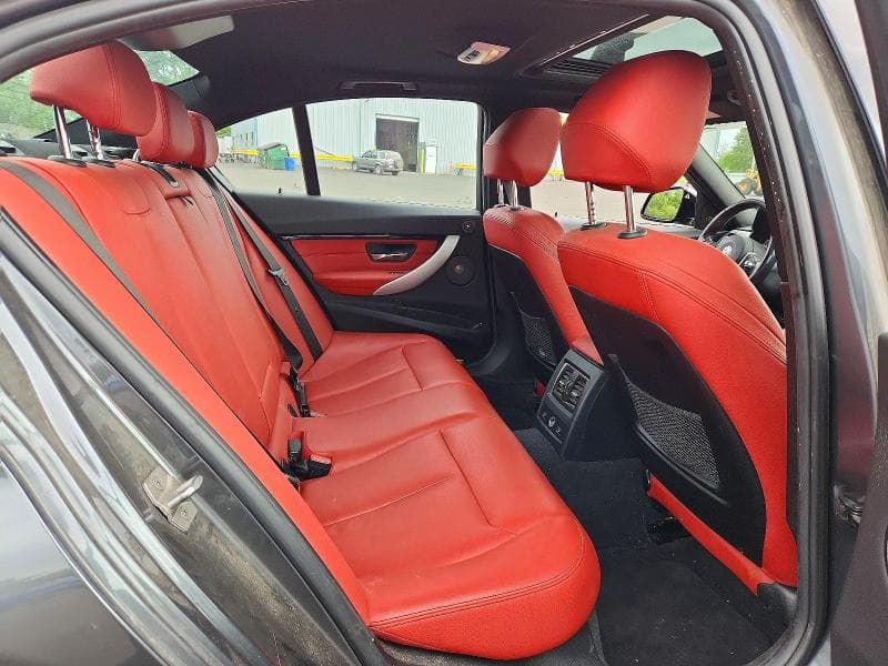 2017 BMW 330E 10