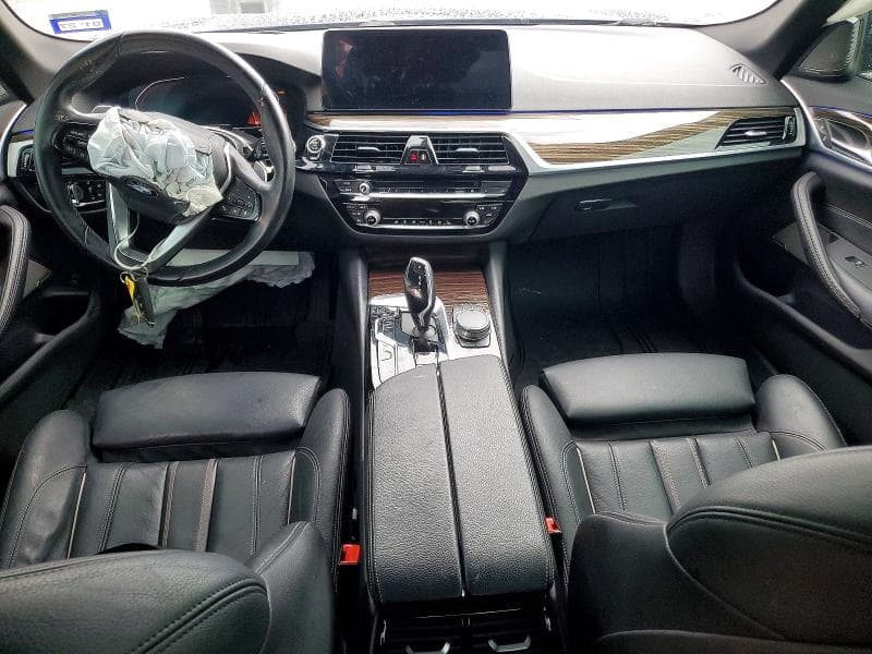 2021 BMW 530 I 8