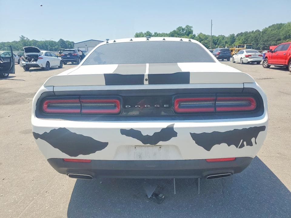 2022 DODGE CHALLENGER GT 6