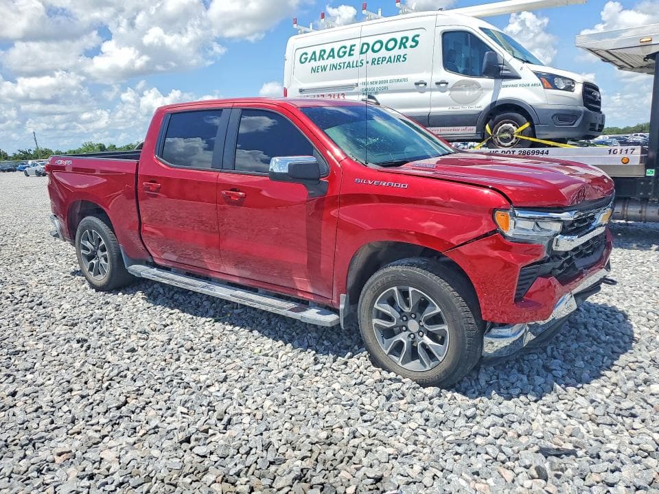 2024 CHEVROLET SILVERADO K1500 LT 4