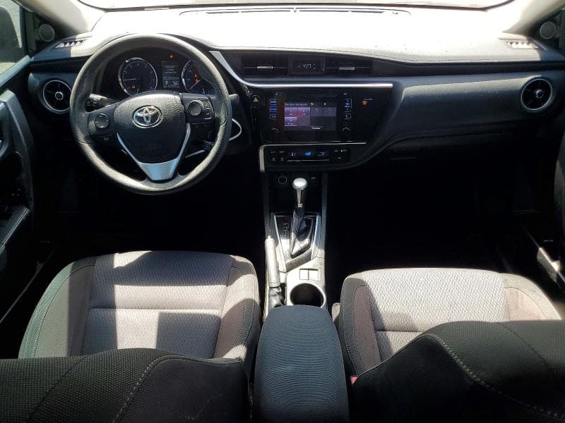 2018 TOYOTA COROLLA LE 8