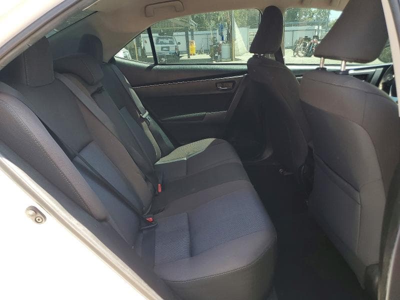 2018 TOYOTA COROLLA LE 10