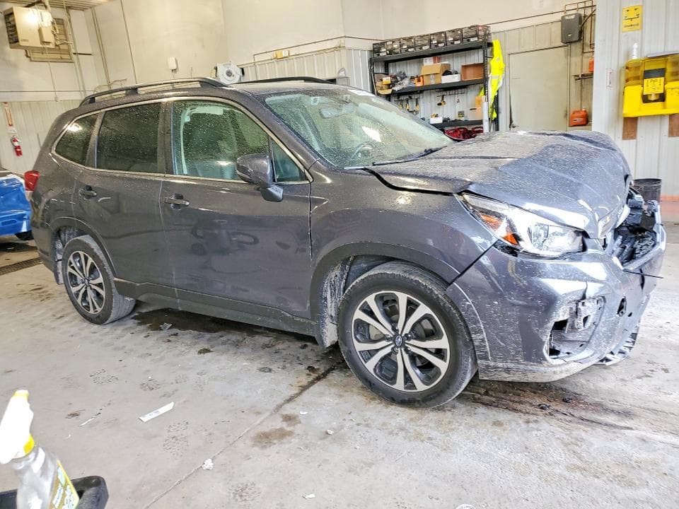 2021 SUBARU FORESTER LIMITED 4