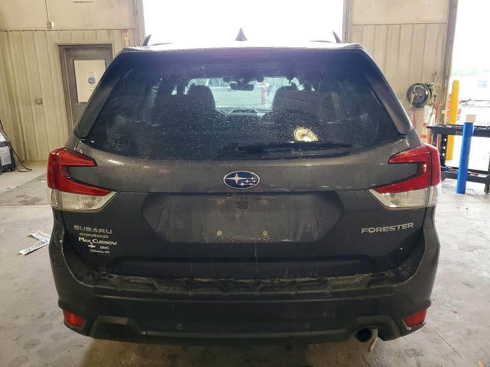 2021 SUBARU FORESTER LIMITED 6