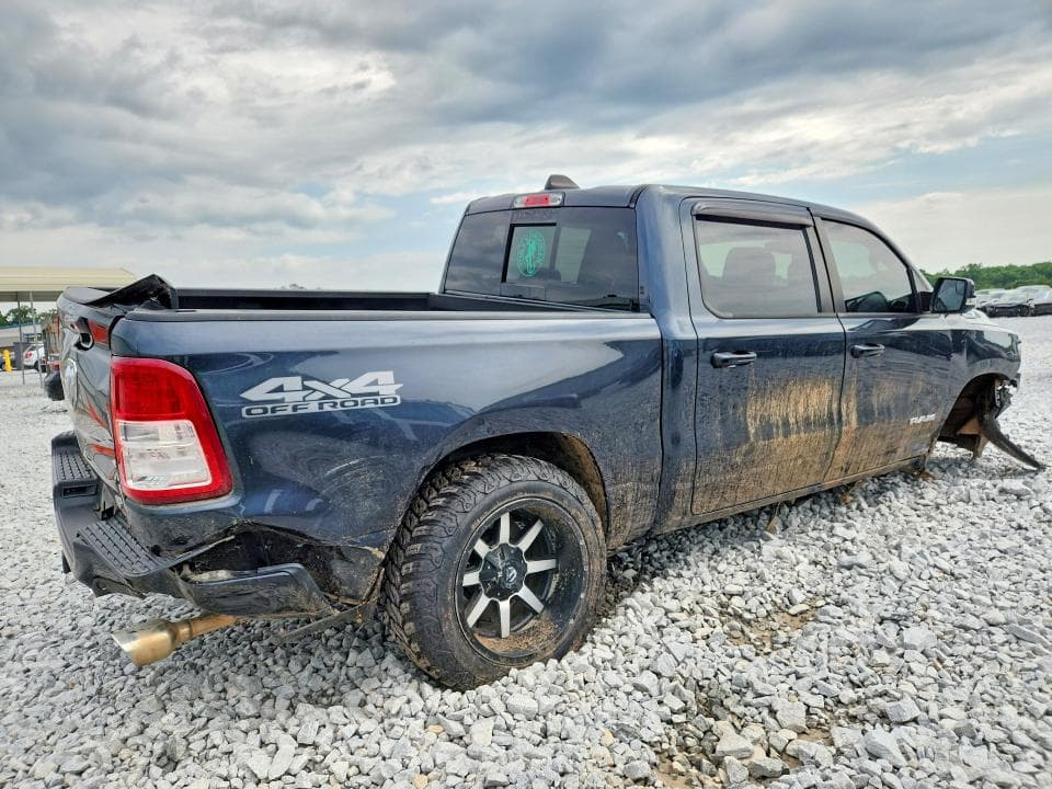 2019 RAM 1500 BIG HORN 3