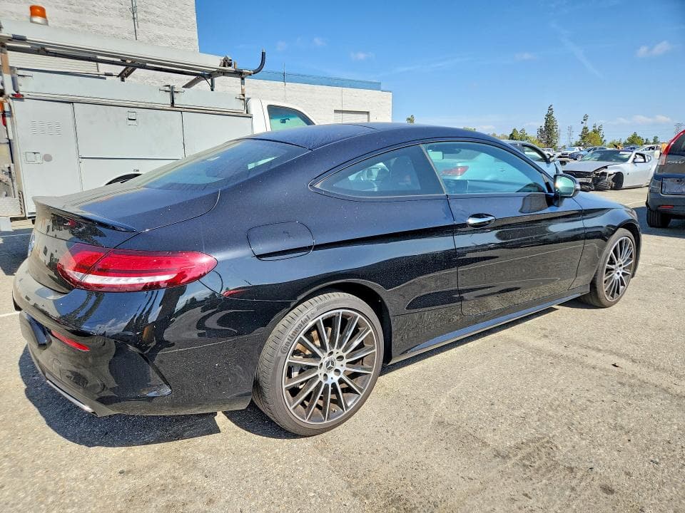 2021 MERCEDES-BENZ C 300 3