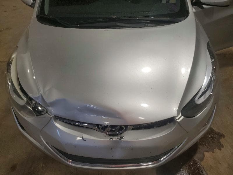 2016 HYUNDAI ELANTRA SE 11