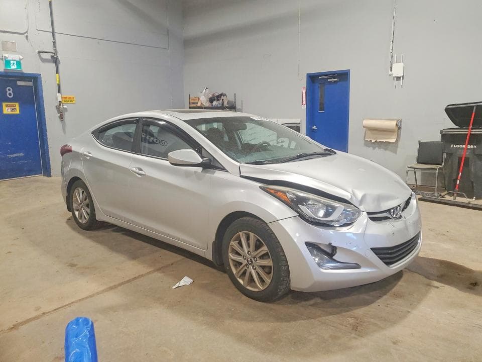 2016 HYUNDAI ELANTRA SE 4