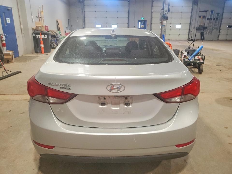 2016 HYUNDAI ELANTRA SE 6