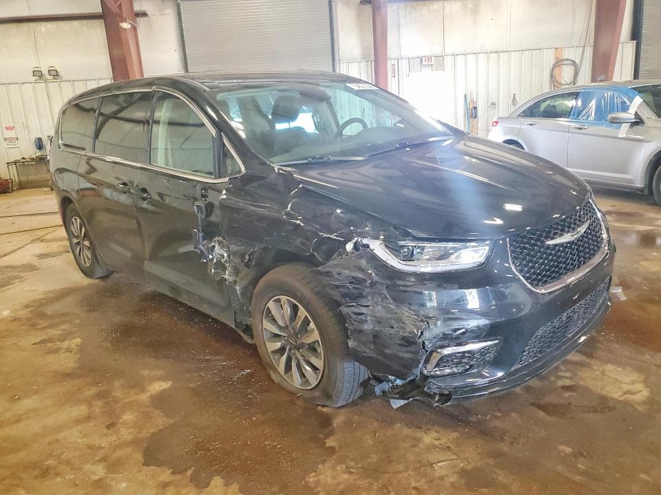 2022 CHRYSLER PACIFICA HYBRID TOURING L 4