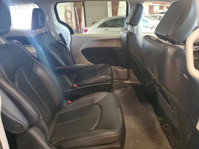2022 CHRYSLER PACIFICA HYBRID TOURING L 10