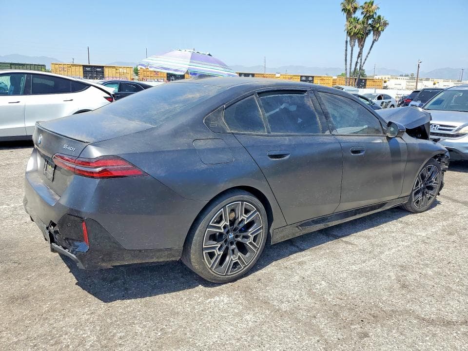 2026 BMW 540 XI 3