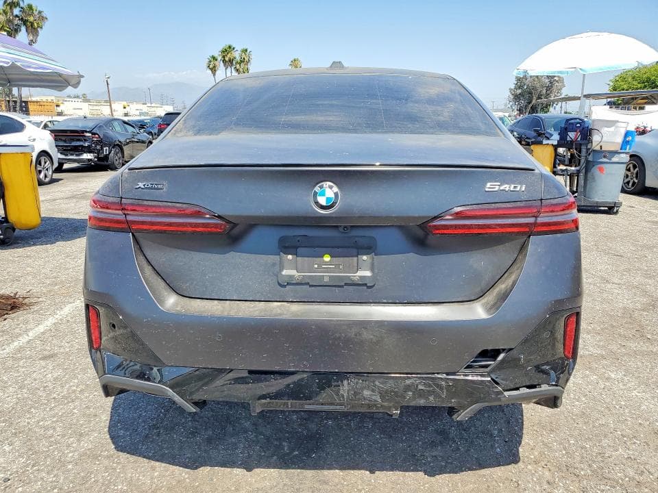 2026 BMW 540 XI 6