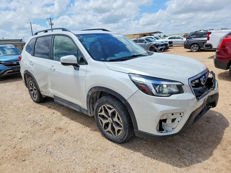 2019 SUBARU FORESTER PREMIUM 4